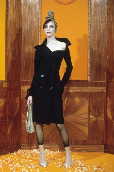Look 17